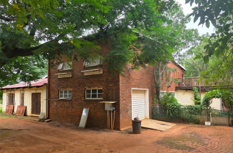 5 Bedroom Property for Sale in De Wildt North West